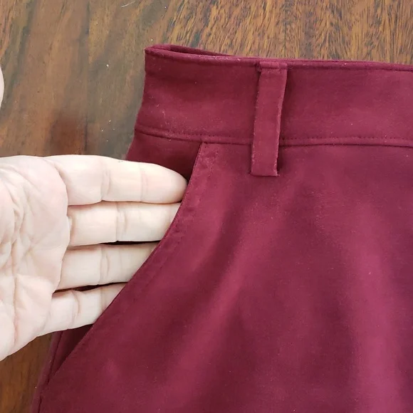 HOLLISTER Burgundy Faux Suede Skirt Ultra High Rise High-Waisted Exposed Zipper - Picture 12 of 13